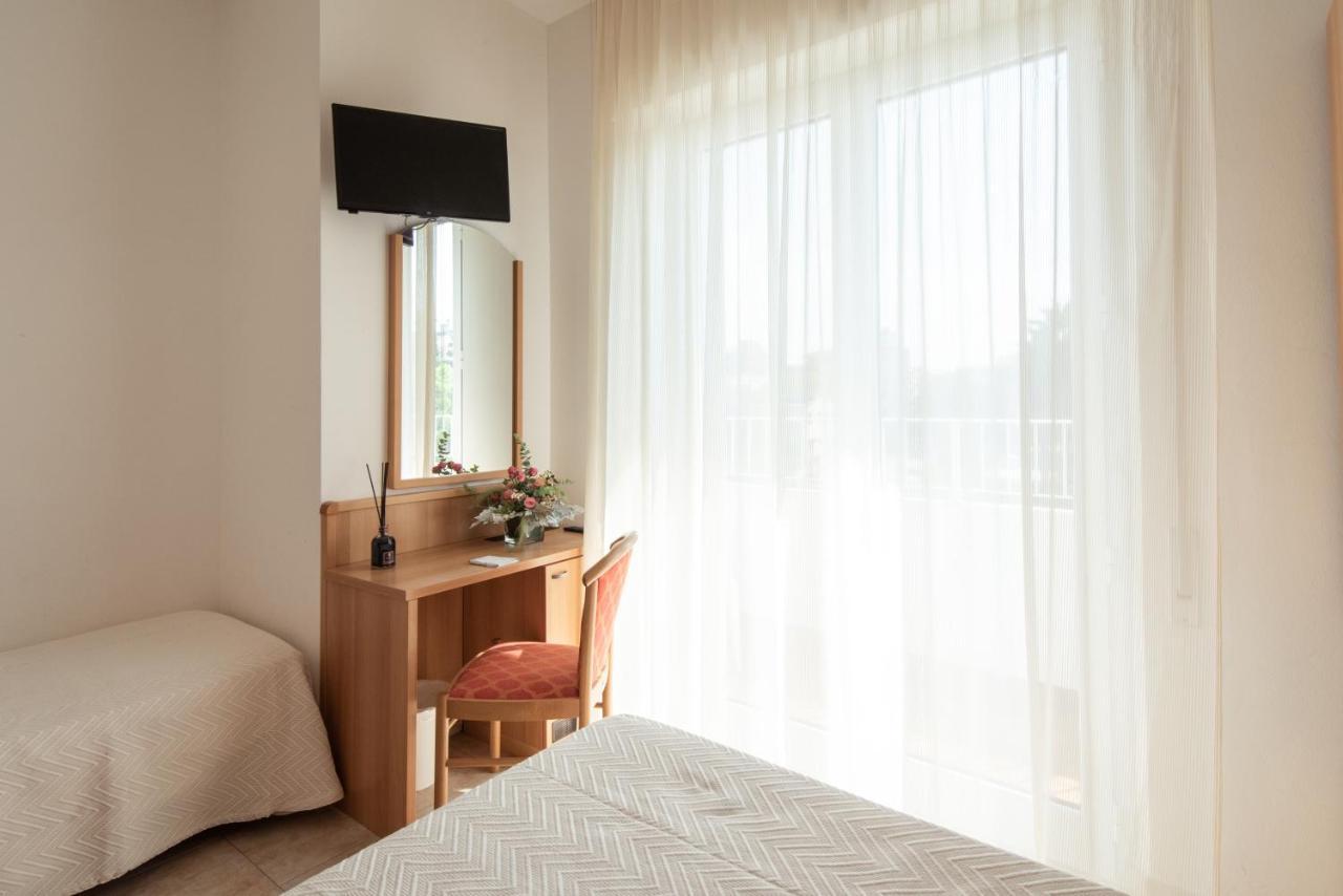Adria Beach Hotel Alba Adriatica Extérieur photo